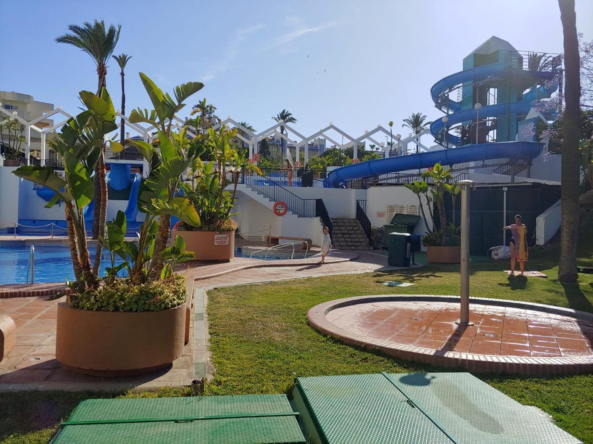 Benalbeach R&R Suite Benalmádena Buitenkant foto