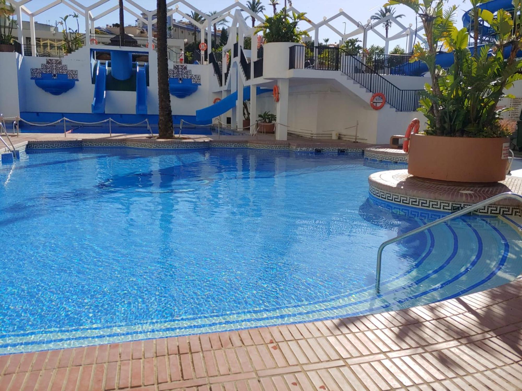 Benalbeach R&R Suite Benalmádena Buitenkant foto