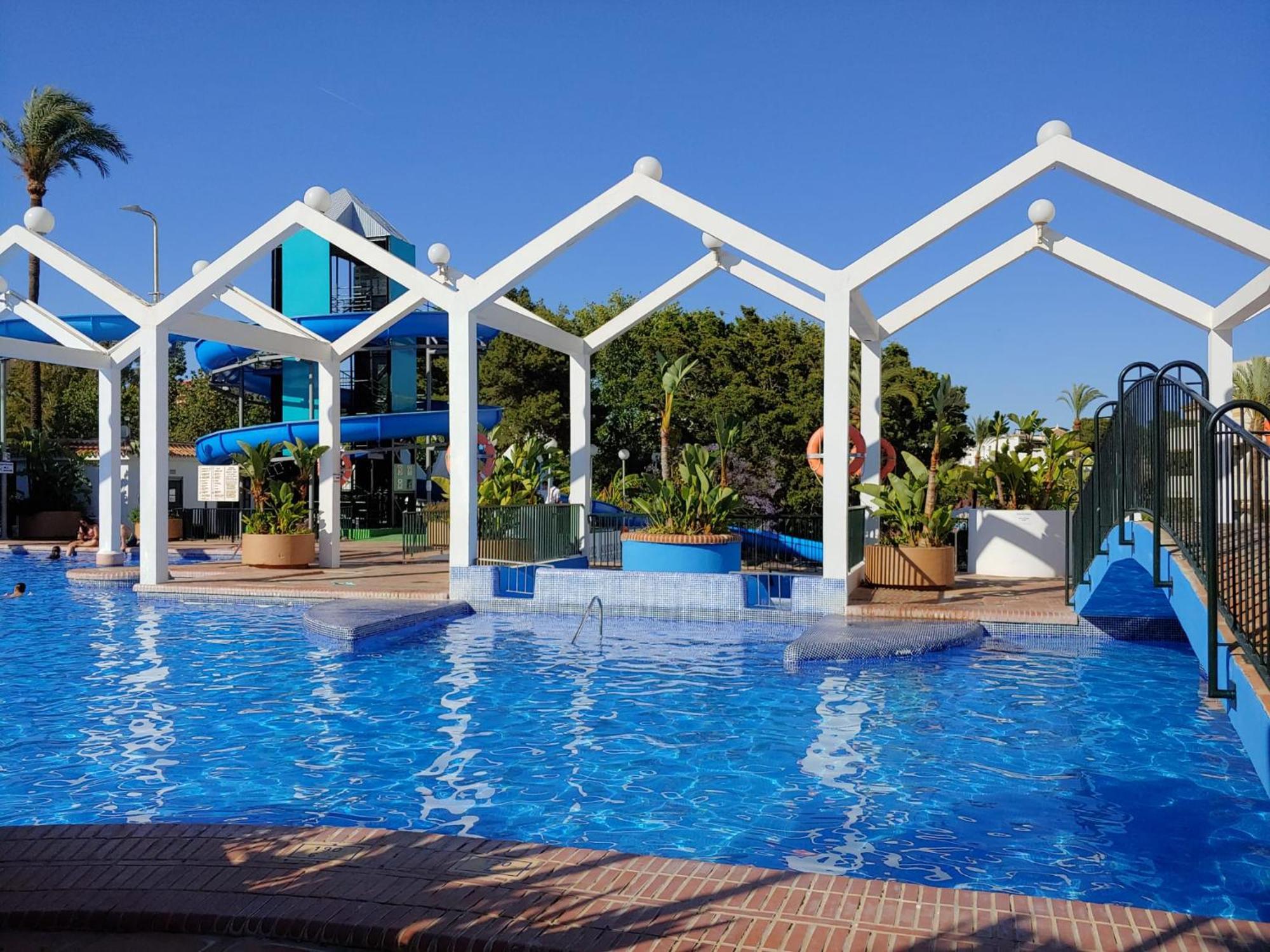 Benalbeach R&R Suite Benalmádena Buitenkant foto